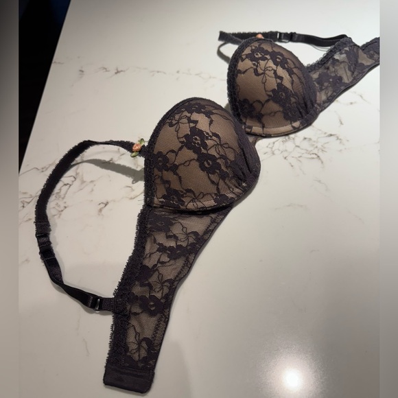 b.tempt'd By Wacoal Gray Lace Bra 32B - Picture 3 of 8